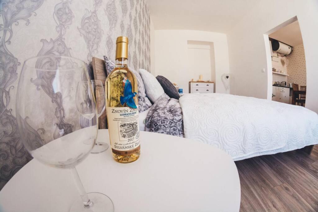 Stylovy Apartman V Centru Nachoda エクステリア 写真